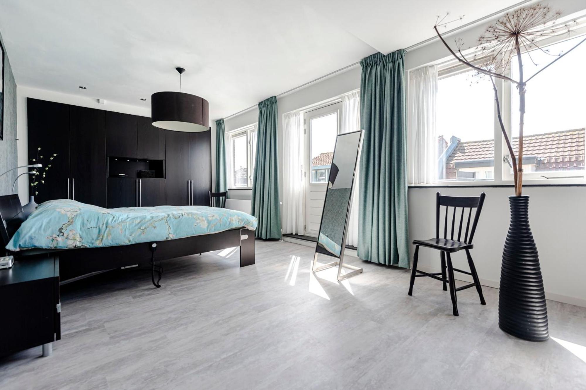 Family Home Hendriks Зандфорт Экстерьер фото